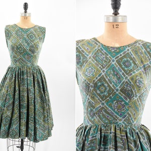 dede johnson dress designer De De Johnson |