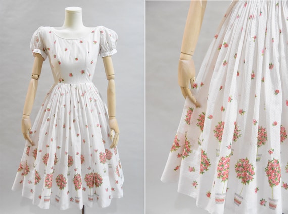 1950s Rose Tree dress - image 1