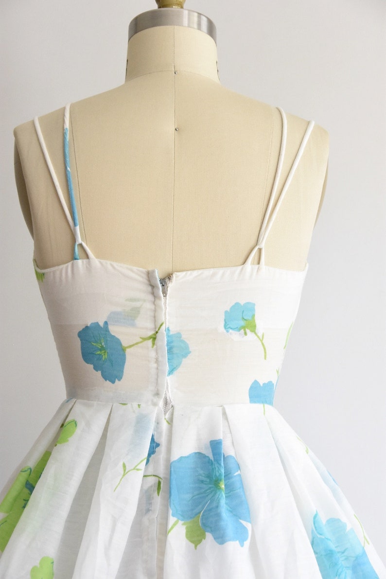 1950s Island Time dress image 6