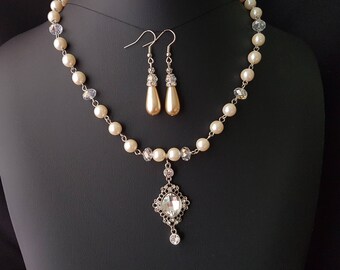 Regal Elegance Vintage Pearl & Crystal Necklace and Earring Set, OOAK Bridal Set, Clear Crystal White Pearl Bridal, Vintage Inspired Bridal
