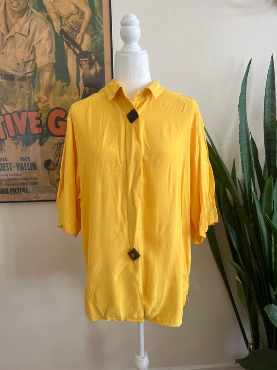 Vintage 80s/90s Canary Yellow Casual Shirt with Un