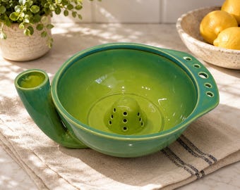 Handmade Swirl Ceramic Berry Washing Bowl, Gradient Glaze Fruit Colander, Farmhouse Pottery