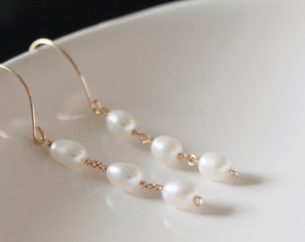 Freshwater Pearl Dangle Earrings, Freshwater Pearl Drop Earrings, 14k Gold Filled Pearl Earrings, Bridal Earrings, June Birthstone, Gold