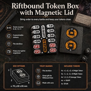 Op de afbeelding: Een zwarte Riftbound tokenbox met magnetisch deksel, voorzien van een centrale kolom met BUFF en STUN labels, geflankeerd door numerieke tokens van +1 tot +5 en -1 tot -5. Inclusief twee ronde oranje en zwarte tokens en twee dobbelstenen.