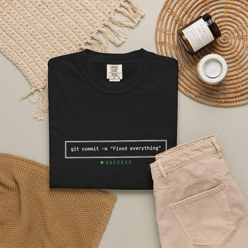 Camiseta "Git Commit Resolveu Tudo", Camiseta Divertida para Programador, Presente para Engenheiro de Software, Camiseta Minimalista com Estampa para Programador, Roupa Tecnológica para Geeks imagem 8