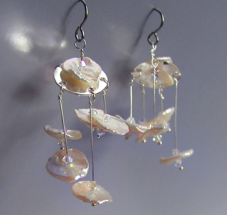 Cream Freshwater Pearl Art Mobile Earrings