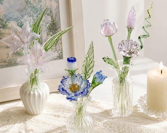 Handmade Glass Flower Decor, Miniature Glass Bloom Sculpture, Clear Crystal Flower Ornament, Botanical Desk Decor, Nature Inspired Home