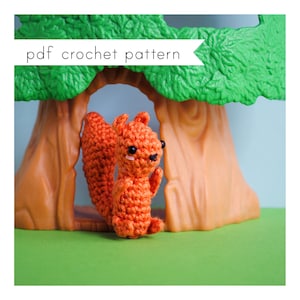 Modèle au crochet Amigurumi écureuil : mini ornement (PDF)