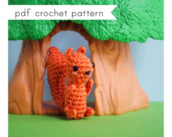 Little Squirrel amigurumi pattern. Mini amigurumi. Pdf crochet pattern.