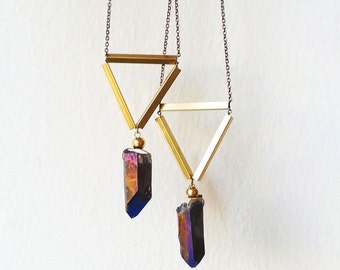 Raw Quartz Point Necklace, Iridescent blue electroplated titanium coated rough quartz point, Brass bar with antique brass cable chain