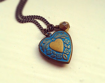 Antique Brass Locket Necklace, Heart locket pendant, Czech glass bead, Antique brass curb chain