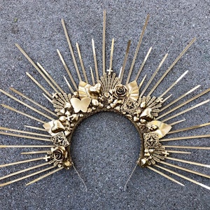 Halo Crown, Sunburst Crown, Gold Embellished Halo, Halo Headpiece, Gold Crown, Festival Crown, Sun Crown, Halo Headband, Gold Halo Crown