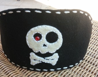 Felt Pirate Costume Crown - Pirate Birthday Crown - Jack Sparrow Birthday - Pirate Party Crown - Bpys Pirate Crown - Girl Pirate -Pirate Hat
