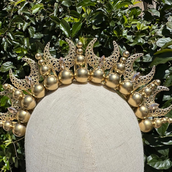 Halo Crown - Sunburst Crown - Embellished Sun Halo - Halo Headpiece - Moon Goddess Halo - Goddess Crown - Mood Goddess Headpiece - Gold Halo
