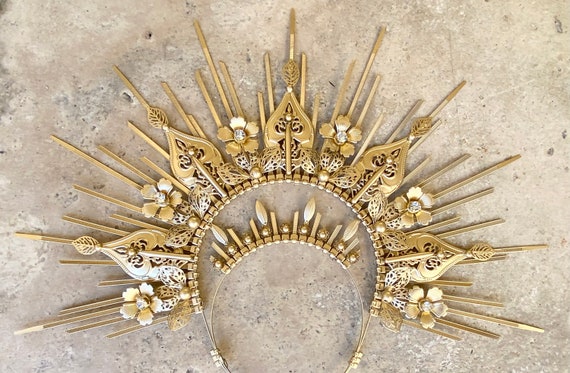 Halo Crown, Sunburst Crown, Embellished Customizable, Gold  display picture 2