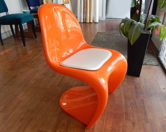 Coussin pour chaise Panton - Disponible en plusieurs couleurs et matériaux! Décor Eames Era milieu du siècle