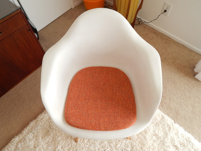 Coussin pour Eames a moulé la chaise en plastique de bras image 4