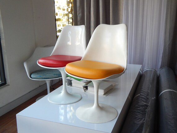 Housse De Coussin Pour Chaise Tulipe Saarinen - Tissu Rouge - 100% Coton - Neuf