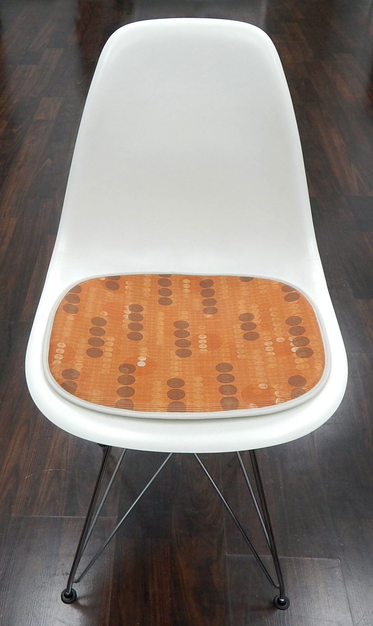 Eames shell chair cushion hotsell