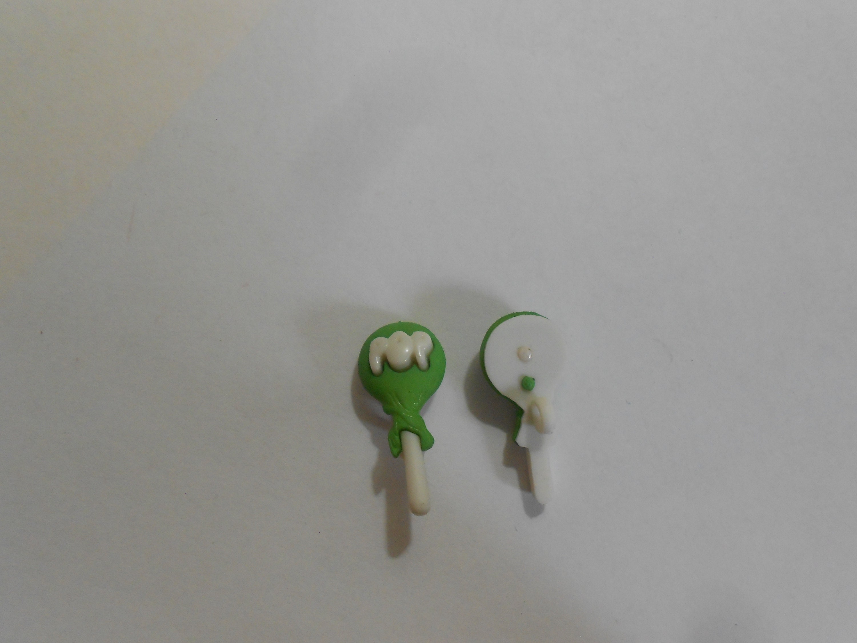 Novelty Button - Penny Candy - TOOTSIE POP - Green 1 1/8