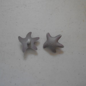 Novelty Button - Starfish - Gray 7/8&quot;