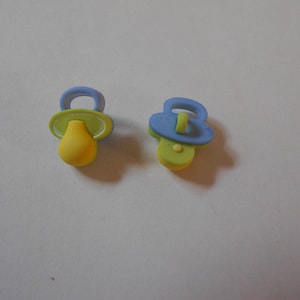 Novelty Button - Binky or Pacifier - Blue, Green & Yellow 3/4&quot;