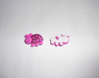 Novelty Button - PINK GLITTER LADYBUG  1"