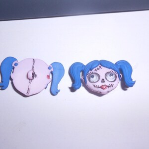 Novelty Button - Super Freak - ZOMBIE GIRL 1 1/2&quot;