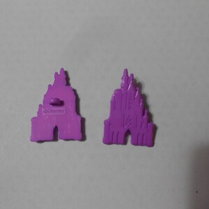 Novelty Button - DISNEY PRINCESS CASTLE - Purple 1 1/4&quot;