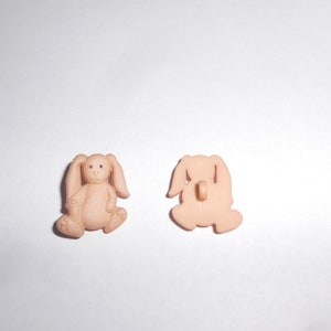 Novelty Button - STUFFED BUNNY  7/8&quot;