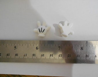 FlatBack or Embellishment- Disney - MICKEY MOUSE GLOVE