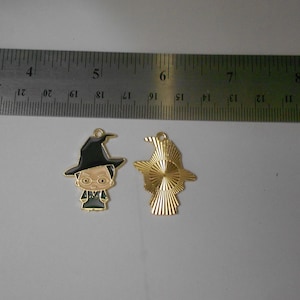 Charm or Pendant - PROFESSOR MCGONAGALL