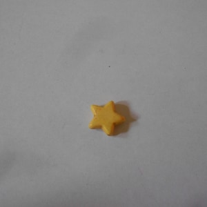 Reconstituted Stone Bead - STAR - YELLOW  15 mm