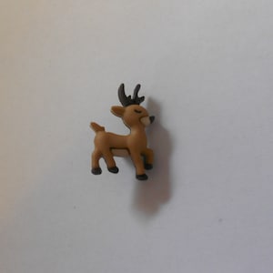Bouton fantaisie - Renne debout 2,5 cm