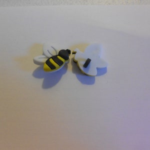 Novelty Button - BUMBLE BEE 7/8"