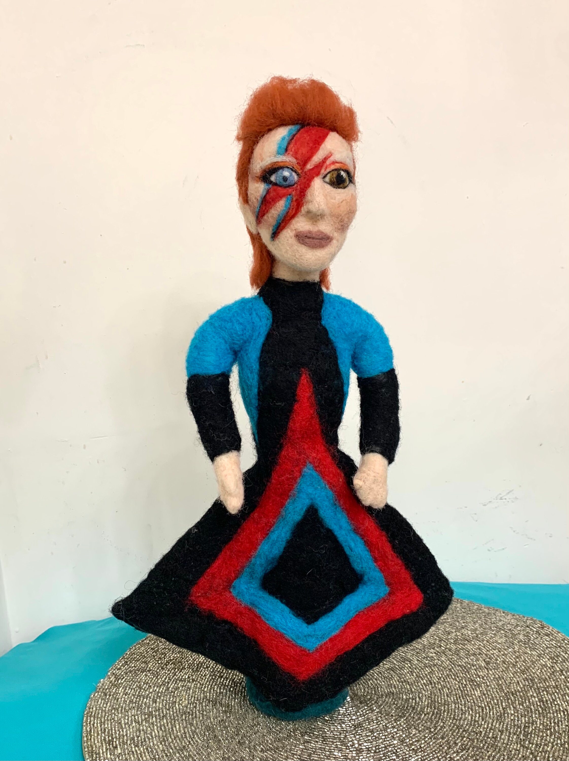 aoc figurine