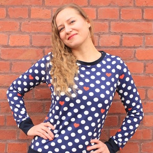 LONG SLEEVE SHIRT DOTS AND HEARTS DARK BLUE, WOMEN LONGSLEEVE COTTON