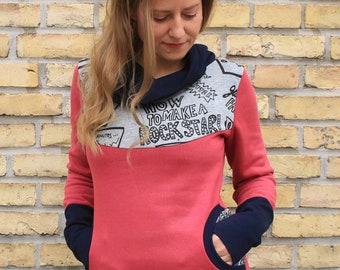 PULLOVER MIT KRAGEN und Taschen in Beere