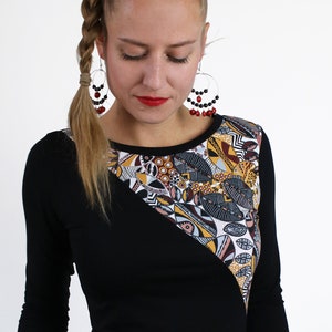 WOMEN'S LONG SLEEVE SHIRT BLACK asymmetrical ethnic pattern