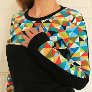 SWEATER COTTON BLACK combined with a colorful abstract pattern, handmade special fashion by Jaqueen