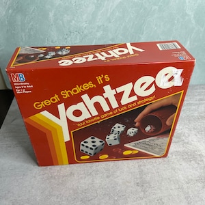 Vintage 1991 Yahtzee Family dice game Milton Bradley Complete