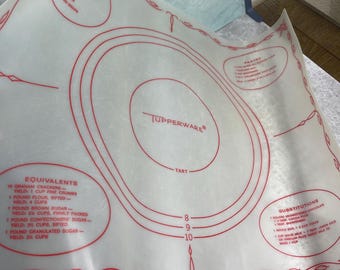 Vintage Tupperware 1965 Dart Industries Pastry Mat cookies dough Baking