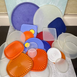 Vintage Tupperware Replacement Lids... Choose your lid... Wide variety... Ask me for help finding a lid. READ DESCRIPTION