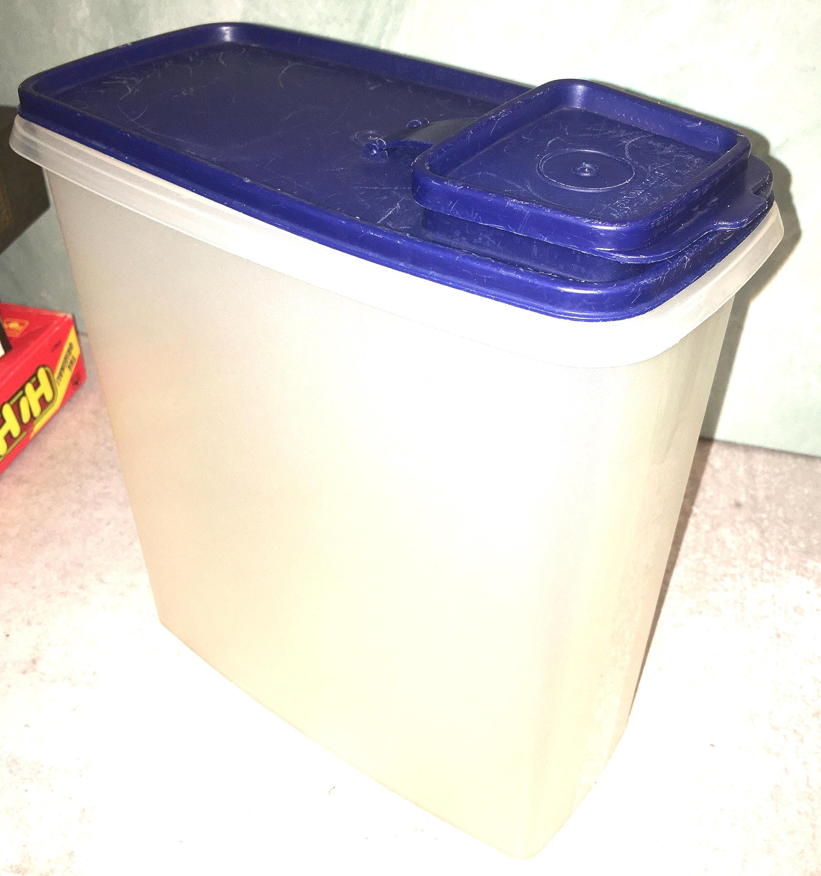 Vtg TUPPERWARE Super CEREAL Storer 20 Cup Keeper 1588 Large Canister + BLUE Seal