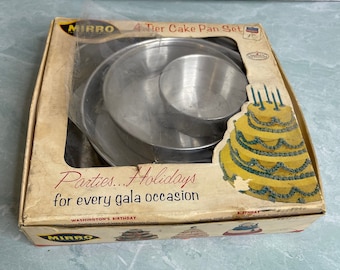 Vintage Mirro 4-tier round Cake Pan Set aluminum Party holiday READ