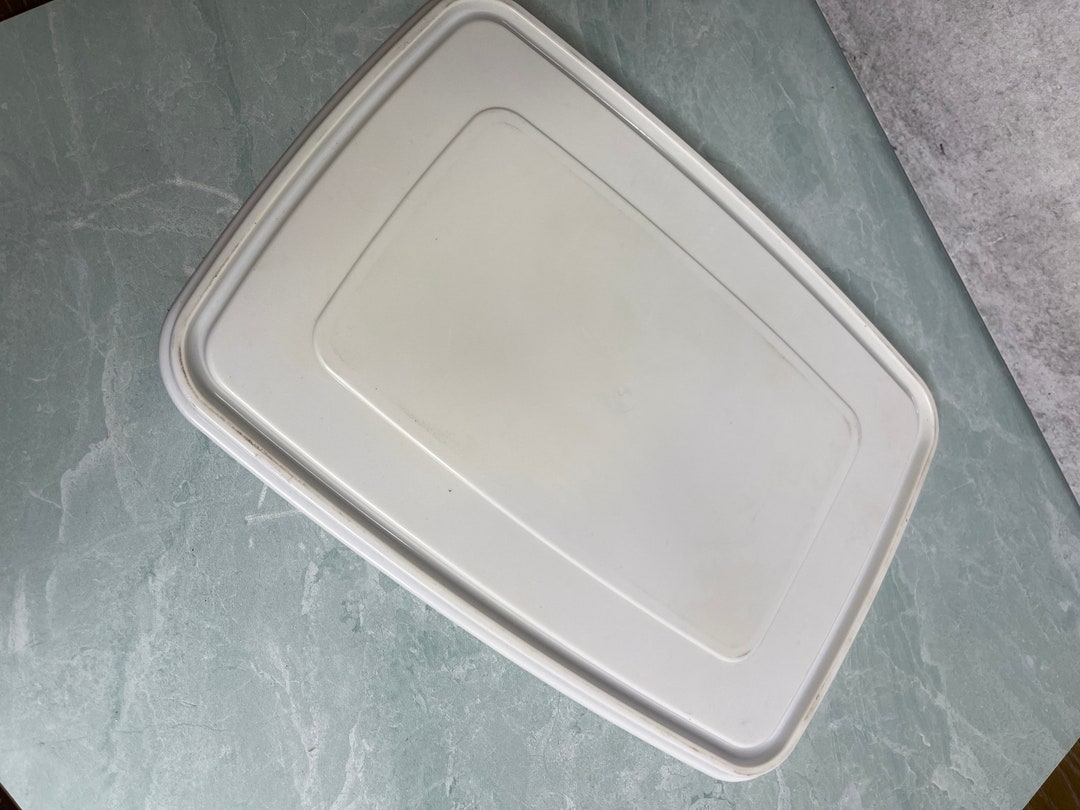 Vintage Rubbermaid Plastic Replacement Lid Servin Saver off White 8