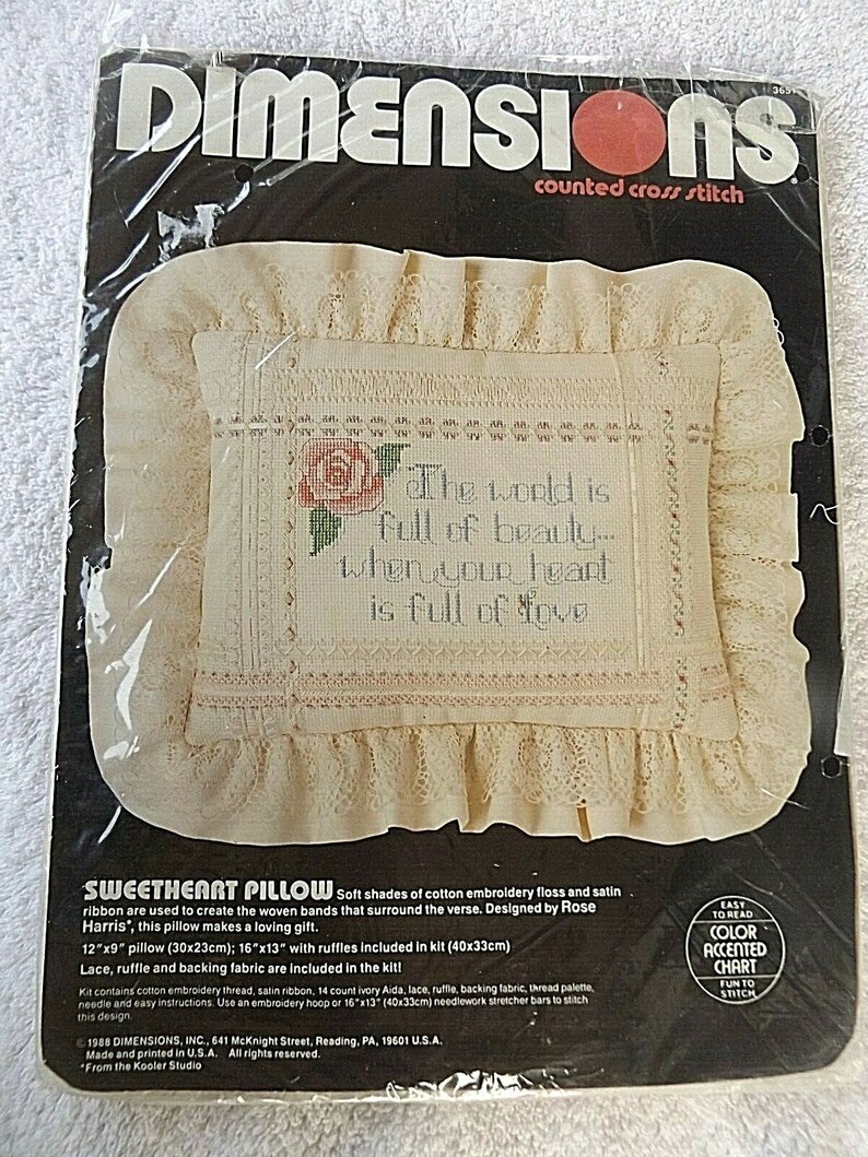 New Vintage 1988 Dimensions Sweetheart Pillow Counted Cross Stitch Kit 12 x 9 #3651