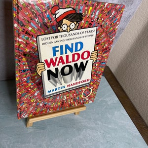 Vintage 1988  Find Waldo now book Hardcover 80s Martin Handford