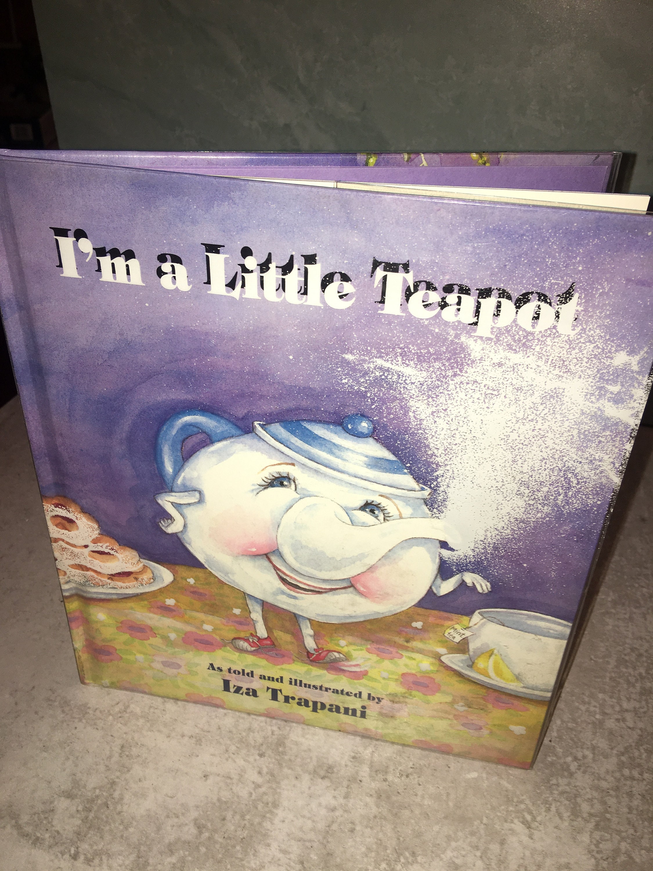 Vintage 1996 I'm a Little Teapot Book Iza Trapani HCDJ Etsy Australia