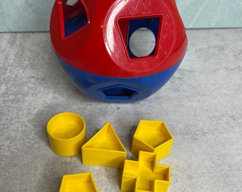 Vintage Tupperware 70s Toy Red Blue Shape-O-Ball Round Shape Sorter Developmental Toy plus 5 shapes